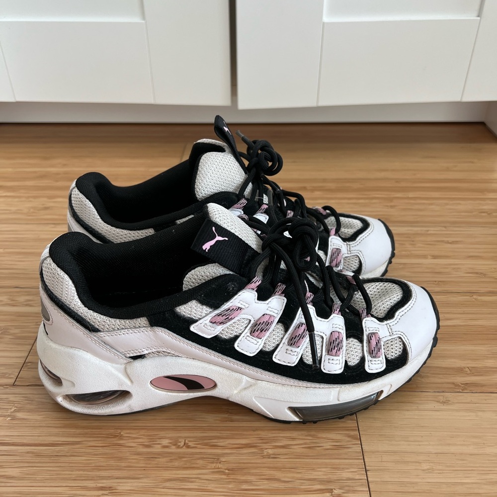 Last price. Puma Women's Black, White, and Pink Sneakers, us 9,5, eu 40,5